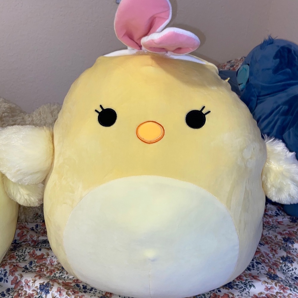 16” Aimee Squishmallow